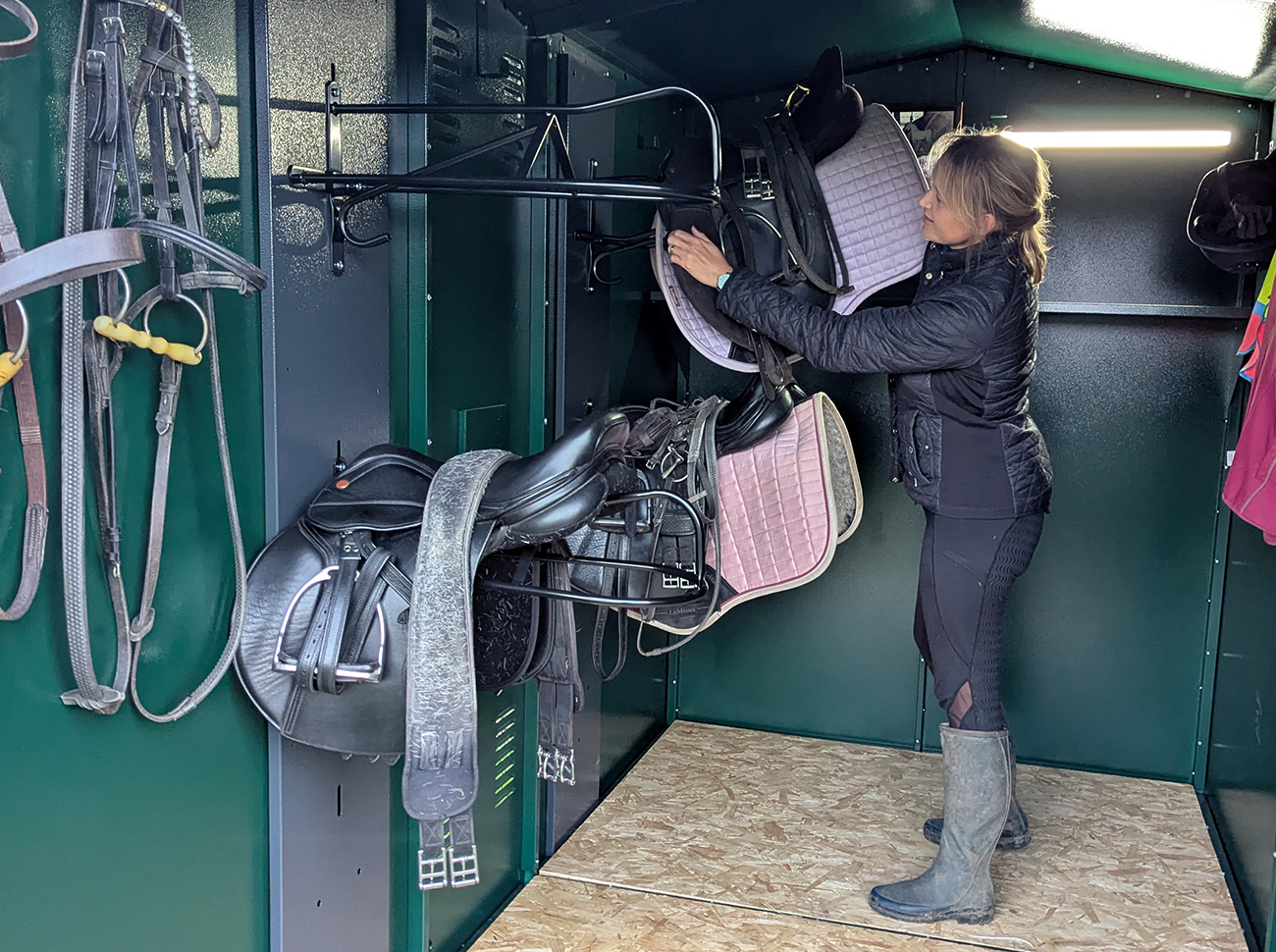 Saddle Rack Kit - Universal Fit