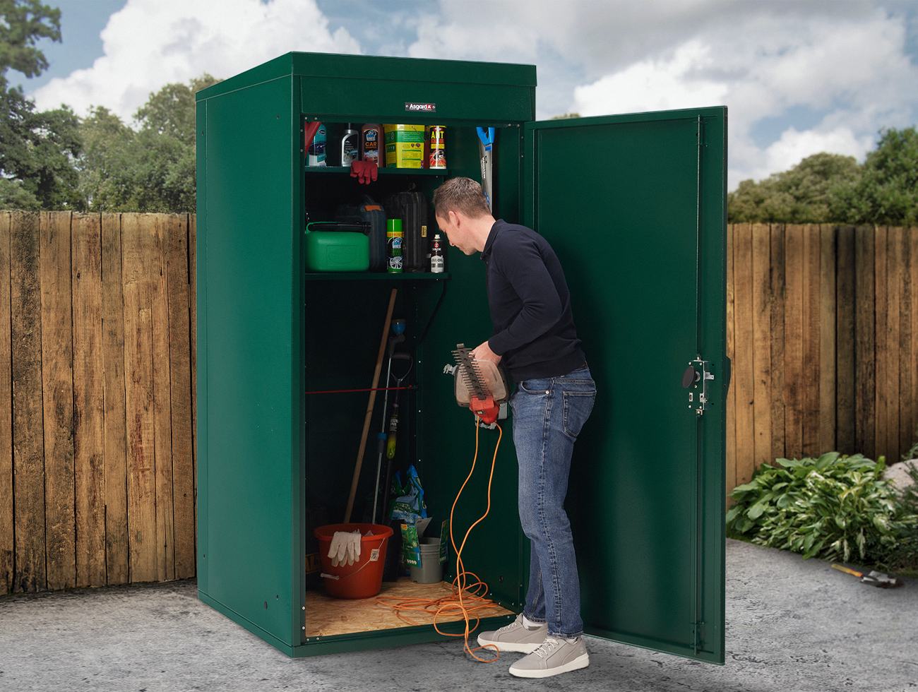 4x3 Vertical Shed / Tool Shed - 3 Point Locking