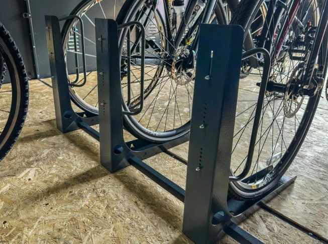 Three bike stand outlet