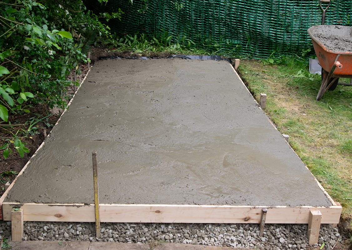 Flat concrete base