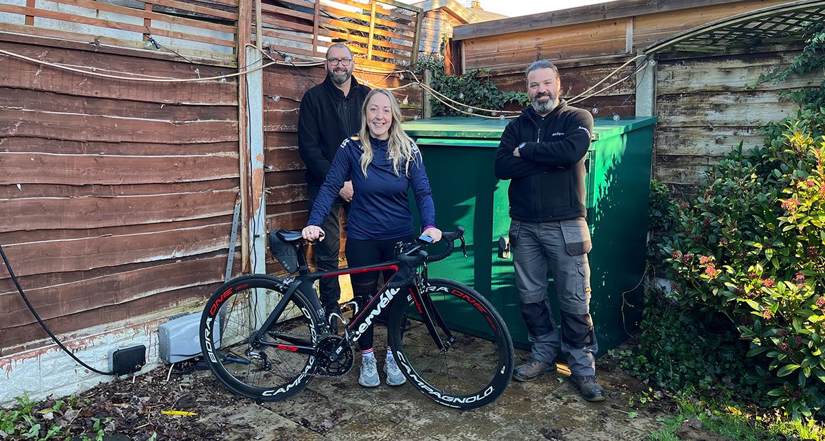 Asgard Shed Installation Team & Helen Scott