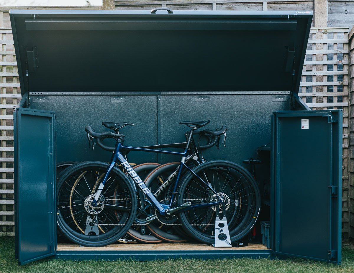 Secure metal bike sheds & bike storage London