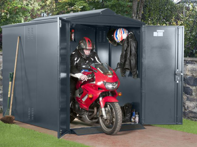 Motorcycle Garage with Integrated Metal Floors