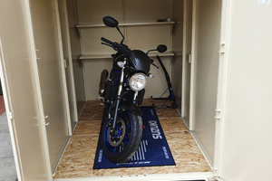 Insurance approved Motorbike garage with additional motorbike matt