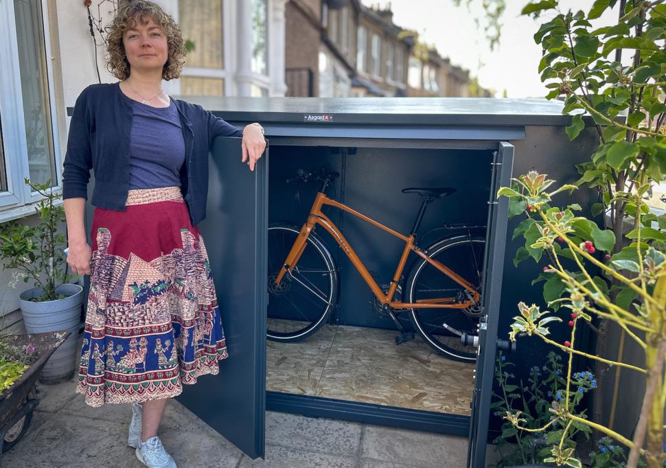 Laura Laker and the Annexe Plus E